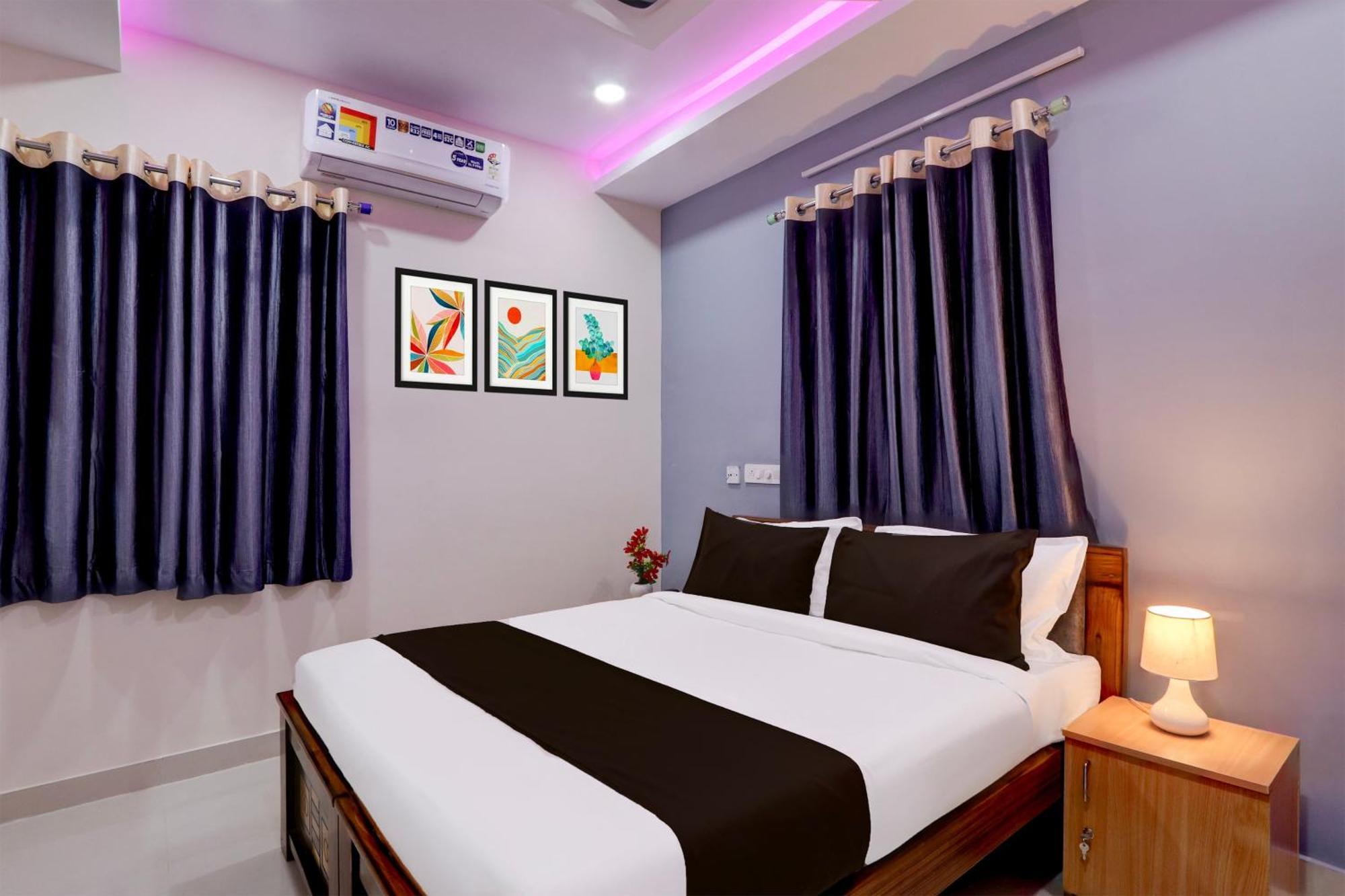 Super Townhouse Nanak Ram Guda Near Waverock Sez Хайдарабад Экстерьер фото